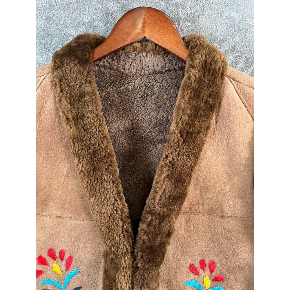Vintage Afghan Embroidered Suede Shearling Vest Womens Medium Waistcoat - Picture 6 of 16